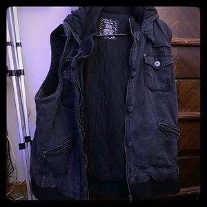 Maurice’s Women’s Zip-up Vest